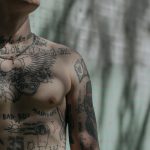 Salon tatuażu – przestrzeń sztuki ciała i indywidualności